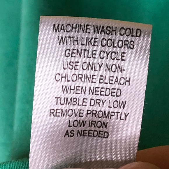 Rebecca Malone Shirt Petite Green V-Neck Embroidery PM - Picture 5 of 6